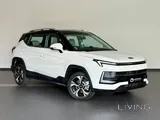 جاك JS4 2025 V4 1.5L بتصميم ثنائي اللون